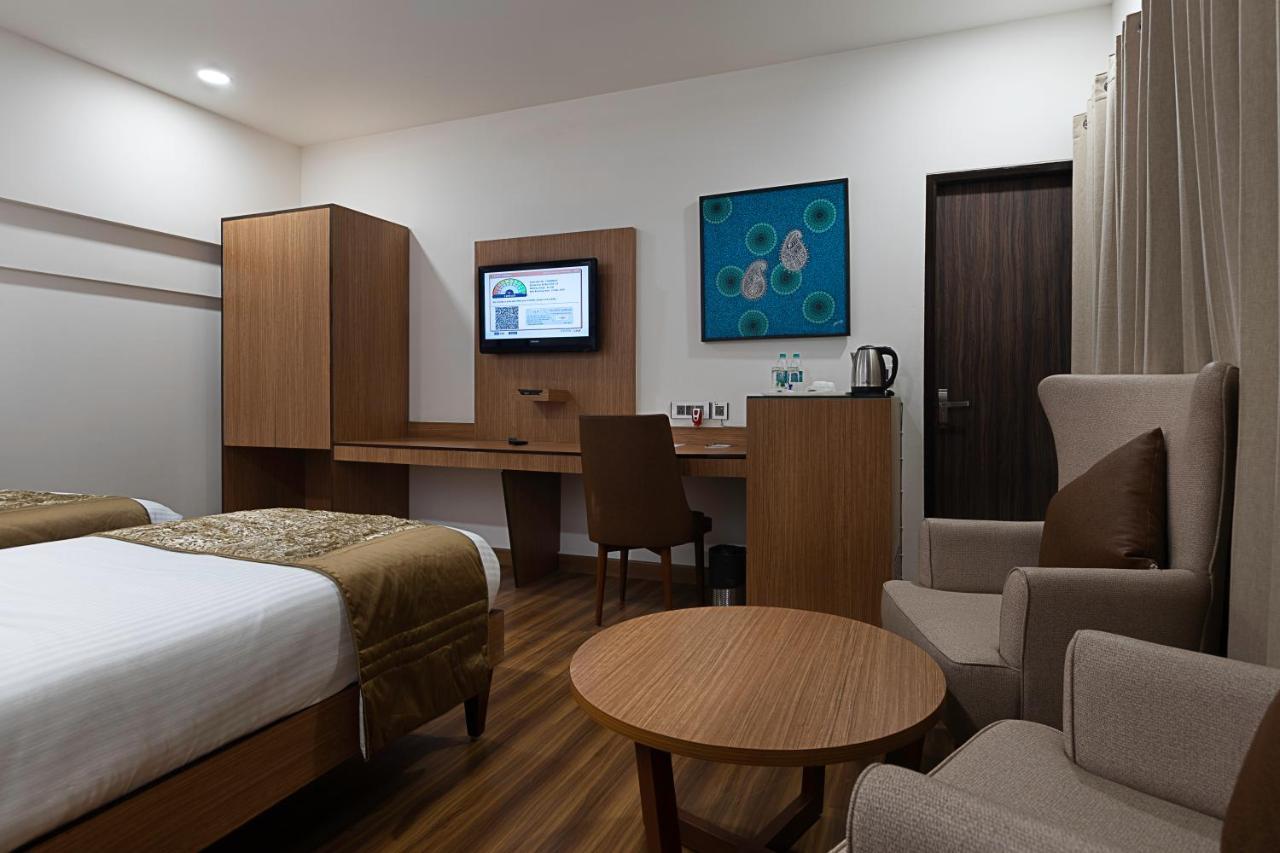 نيودلهي Delhieez - A Boutique Hotel المظهر الخارجي الصورة