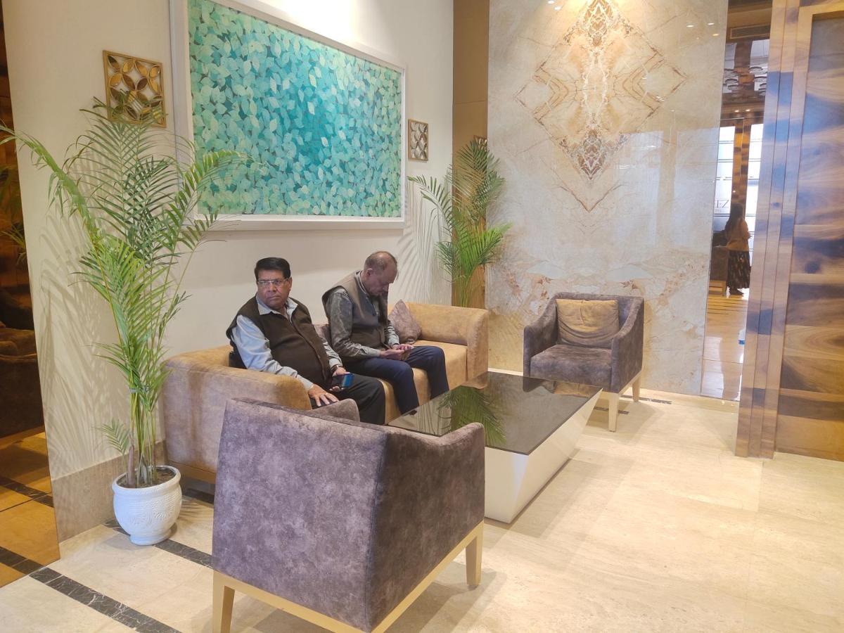 نيودلهي Delhieez - A Boutique Hotel المظهر الخارجي الصورة