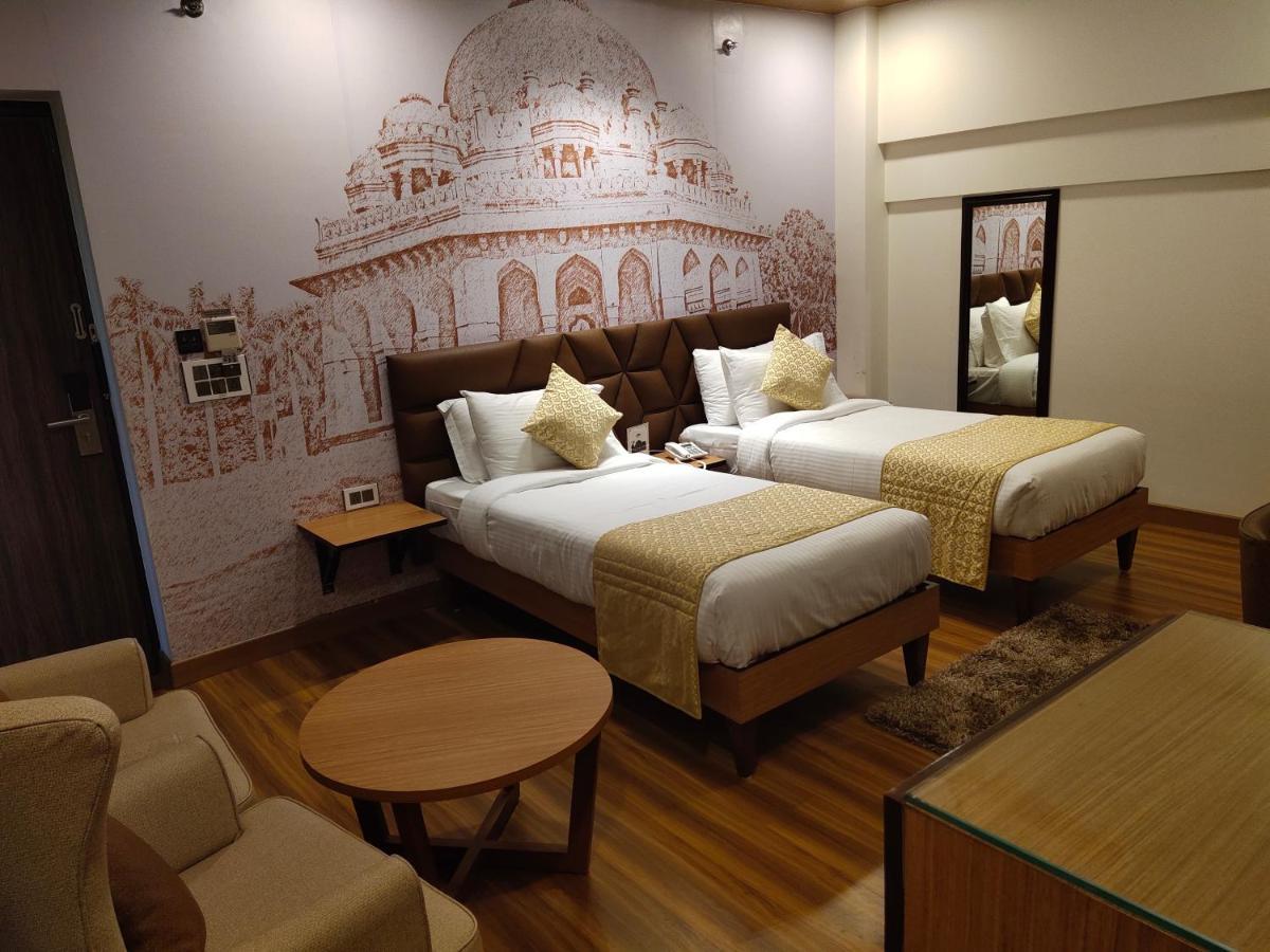 نيودلهي Delhieez - A Boutique Hotel المظهر الخارجي الصورة
