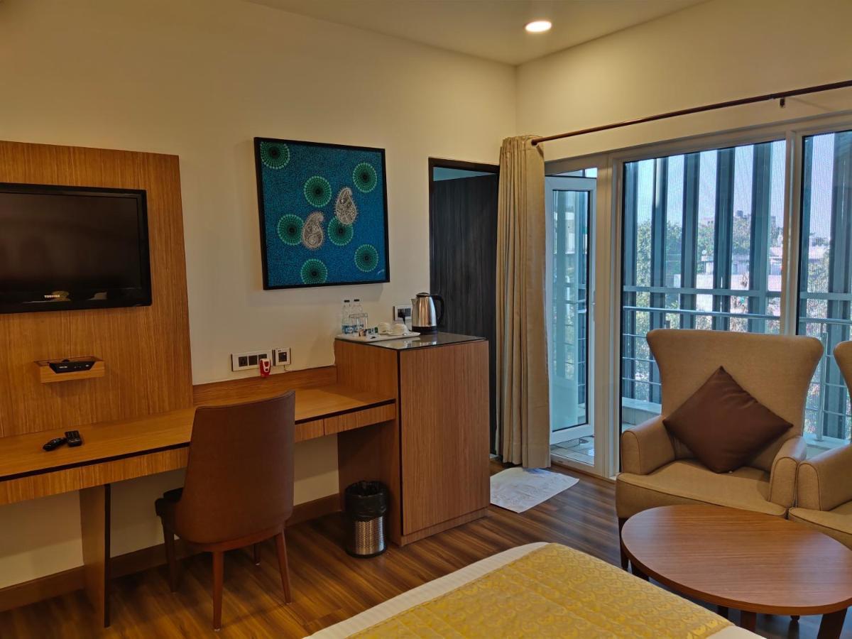 نيودلهي Delhieez - A Boutique Hotel المظهر الخارجي الصورة
