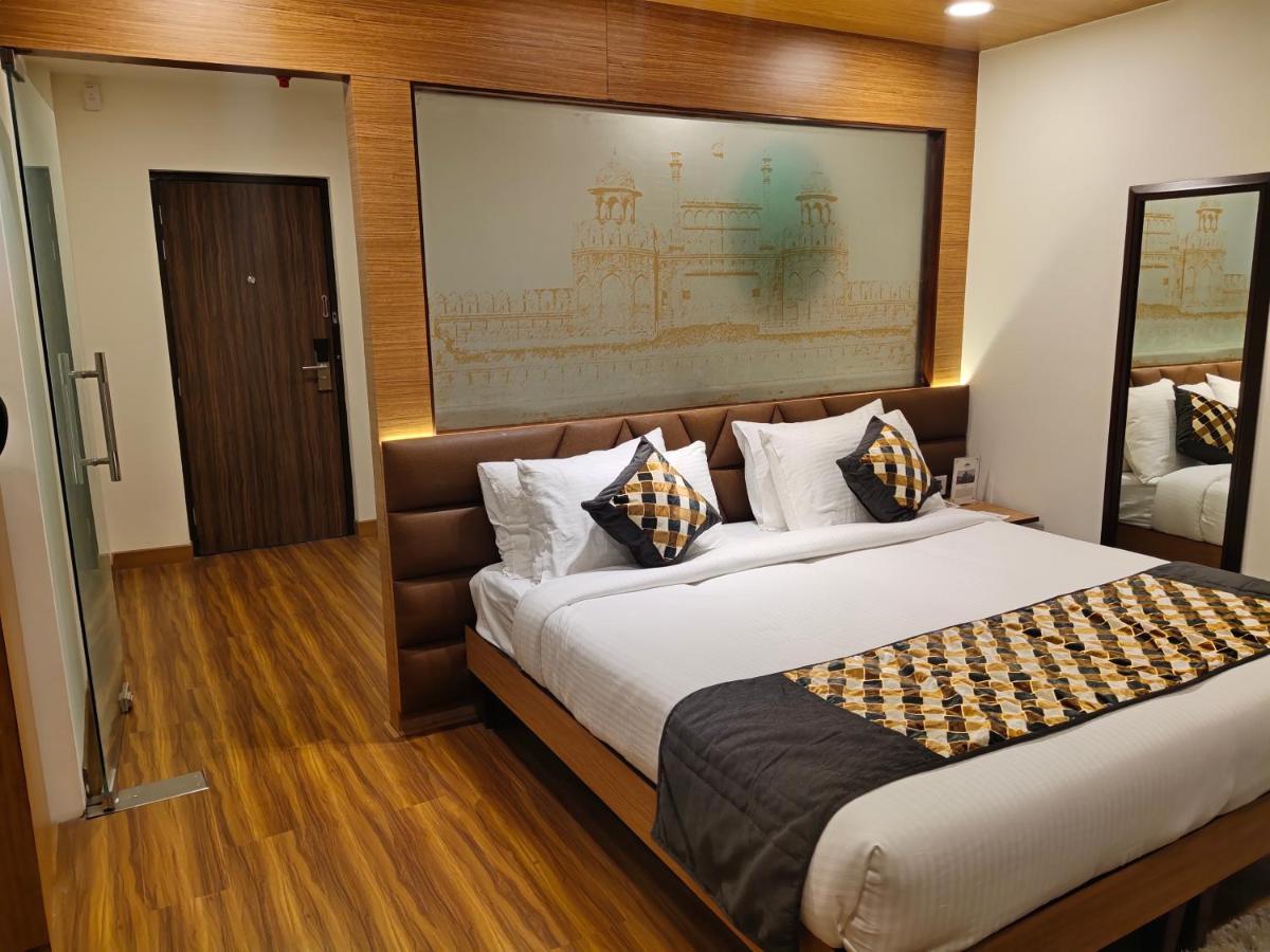 نيودلهي Delhieez - A Boutique Hotel المظهر الخارجي الصورة