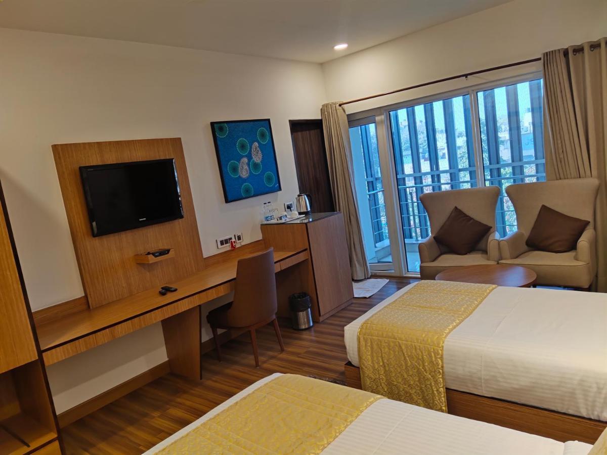 نيودلهي Delhieez - A Boutique Hotel المظهر الخارجي الصورة