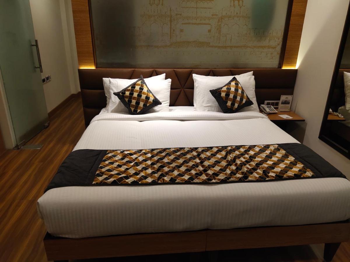 نيودلهي Delhieez - A Boutique Hotel المظهر الخارجي الصورة