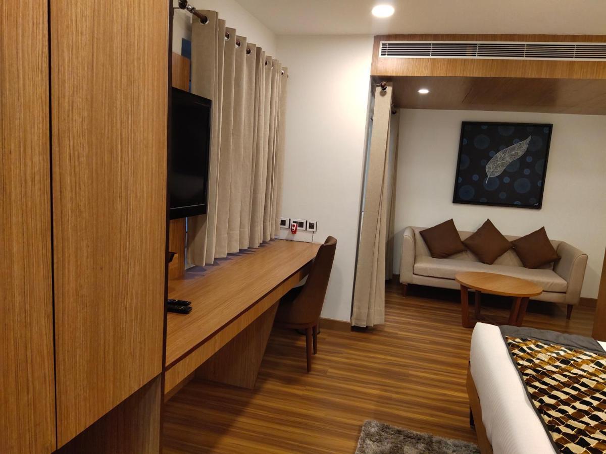 نيودلهي Delhieez - A Boutique Hotel المظهر الخارجي الصورة
