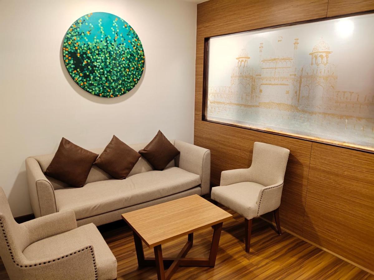 نيودلهي Delhieez - A Boutique Hotel المظهر الخارجي الصورة