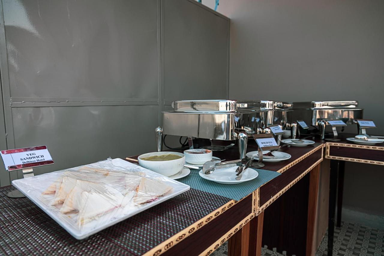 نيودلهي Delhieez - A Boutique Hotel المظهر الخارجي الصورة